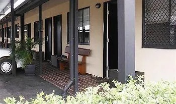 Injune Motor Inn 4*,